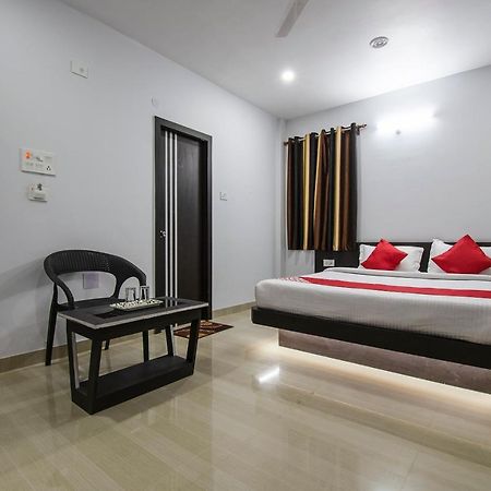 Oyo 26974 Hotel S G International Patna  Exterior foto